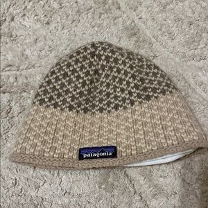 Patagonia Two-Tone Knit Beanie in Brown and Tan